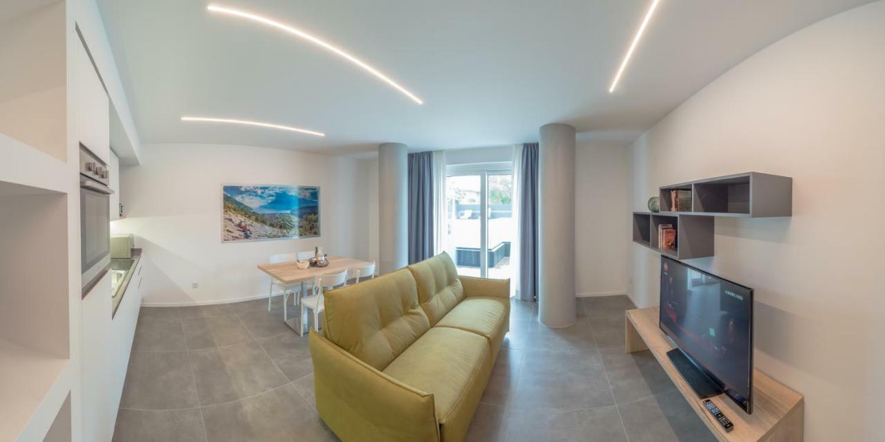 Maffei Apartments - Active Holidays Рива дел Гарда Екстериор снимка