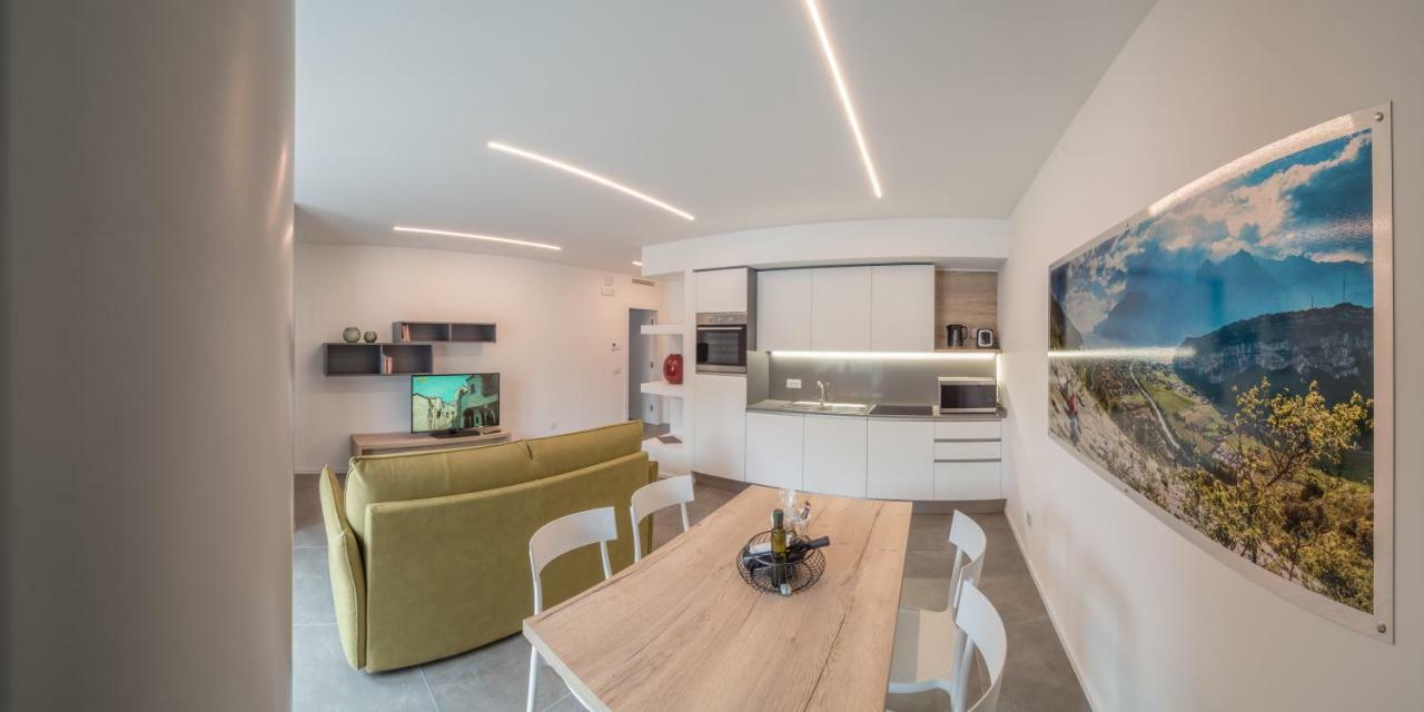 Maffei Apartments - Active Holidays Рива дел Гарда Екстериор снимка