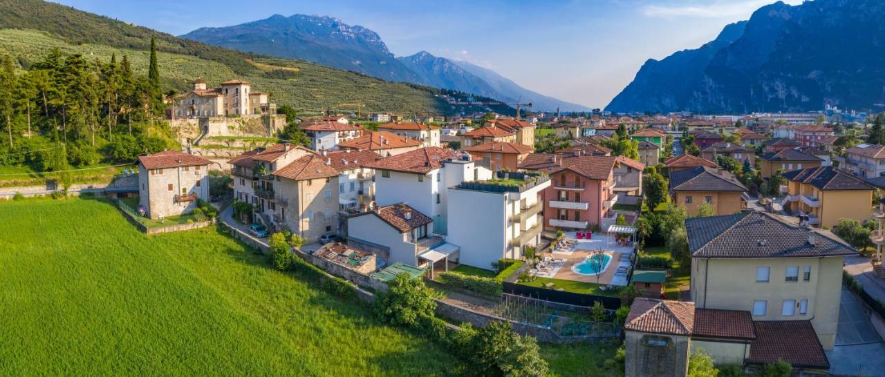 Maffei Apartments - Active Holidays Рива дел Гарда Екстериор снимка